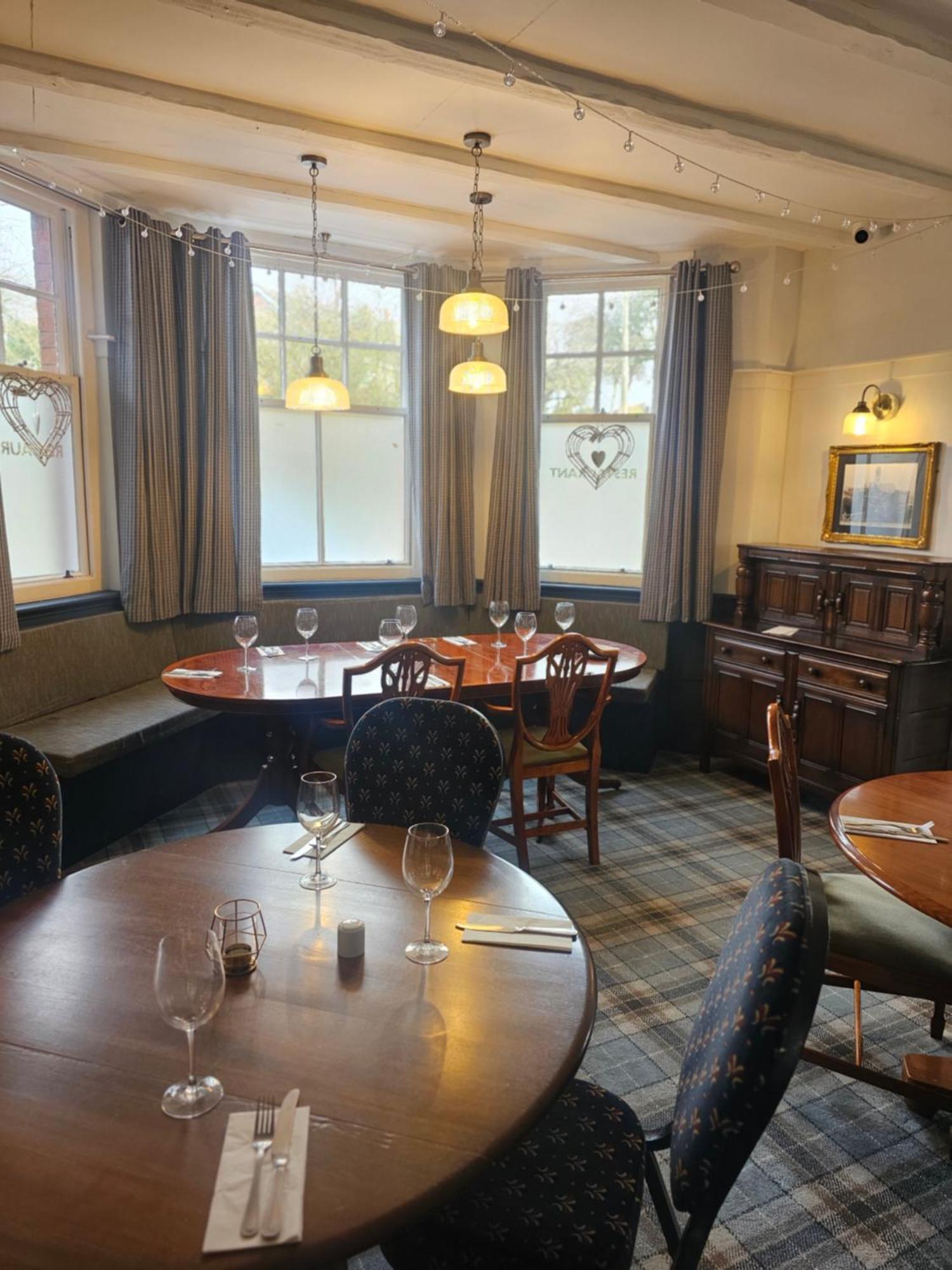 The Old Railway Hotel Porton Экстерьер фото